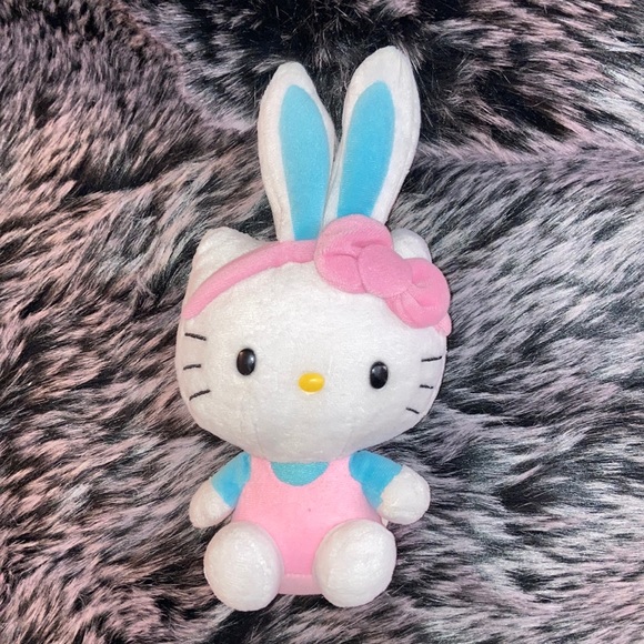πHELLO KITTY Easter Bunny by SANRIO